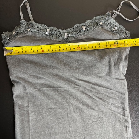 Y2K Aeropostale Lace Trim Sequin Cami Tank Top Womens Size M Gray Long Layering - Picture 6 of 10